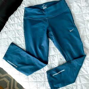 Nike dri-fit leggings